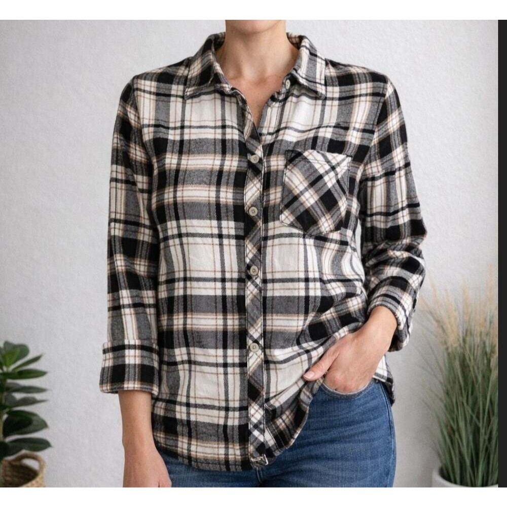 Eddie Bauer Women's Black Gray Plaid Flannel Button Down Shirt Medium Gorpcore